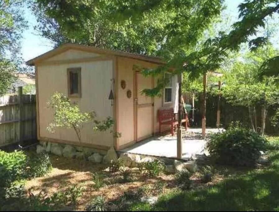 Wow! Spacious Retreat & Amazing Yard 2400+4Bd/3Bth Wichita Exterior foto