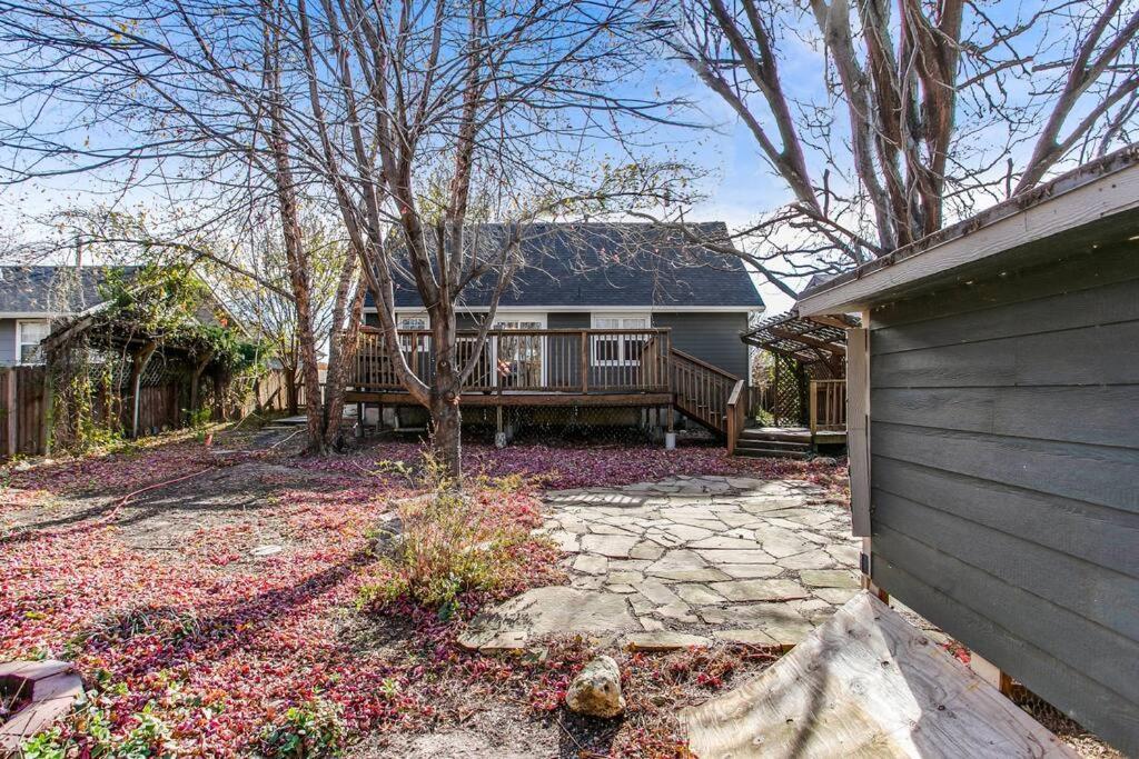 Wow! Spacious Retreat & Amazing Yard 2400+4Bd/3Bth Wichita Exterior foto